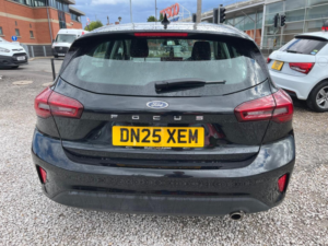 2025 Ford Focus 1.0t Ecoboost Mhev Titanium Euro 6 (s/s) 5dr in Black — image 5