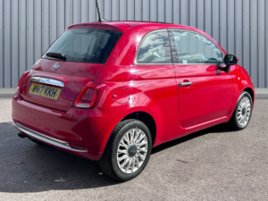 2017 Fiat 500 1.2 Lounge Hatchback 3dr Petrol Manual Euro 6 (s/s) (69 Bhp) in Red — image 4