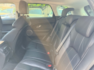 2018 Land Rover Range Rover Evoque Td4 Se Tech in White — image 5