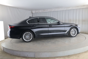 2023 BMW 5 Series 2.0 530e 12kwh Se Saloon 4dr Petrol Plug-In Hybrid Steptronic Euro 6 (s/s) (292 Ps) in Black — image 6