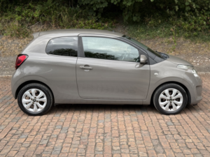 2015 Citroen C1 1.0 Vti Flair in Grey — image 5