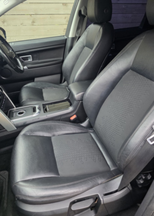 2015 Land Rover Discovery Sport 2.2 Sd4 Se Tech in Black — image 3