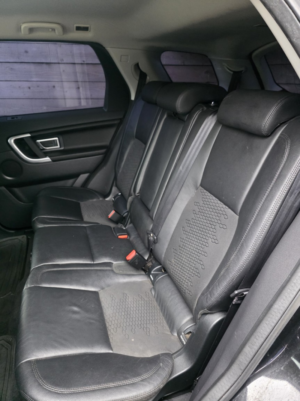 2015 Land Rover Discovery Sport 2.2 Sd4 Se Tech in Black — image 4