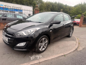 2015 Hyundai I30 1.4 Se Euro 6 5dr in Black — image 3