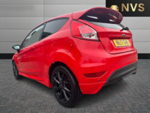 2017 Ford Fiesta 1.0 T Ecoboost St-Line in Red — image 5