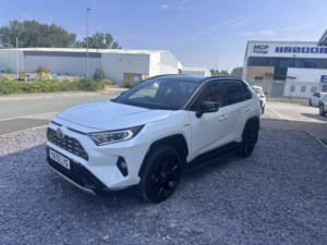 2021 Toyota Rav4 2.5 Vvt-H Dynamic in White — image 4