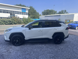 2021 Toyota Rav4 2.5 Vvt-H Dynamic in White — image 5