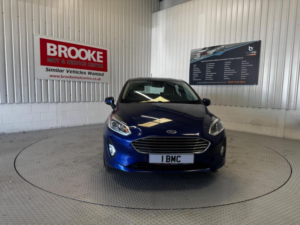 2017 Ford Fiesta 1.1 Ti-Vct Zetec Euro 6 (s/s) 5dr in Blue — image 5
