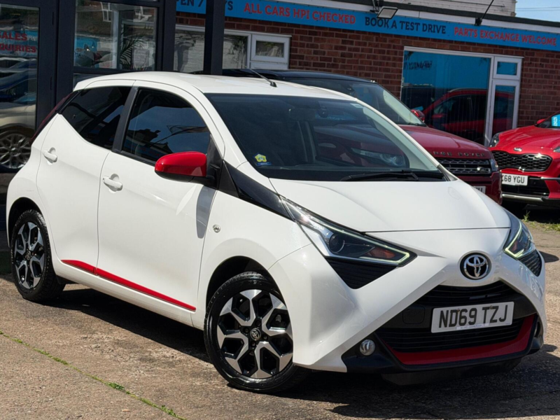 2020 Toyota Aygo 1.0 Vvt-I X-Trend Euro 6 5dr in White — image 1