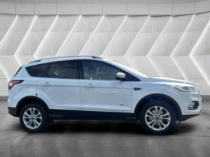 2018 Ford Kuga 1.5t Ecoboost Titanium Auto AWD Euro 6 (s/s) 5dr in White — image 4