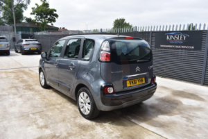 2011 Citroen C3 Picasso 1.6 Hdi Vtr+ Euro 5 5dr in Grey — image 5