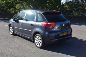 2009 Citroen C4 Picasso 1.6 Hdi Vtr+ in Purple — image 4