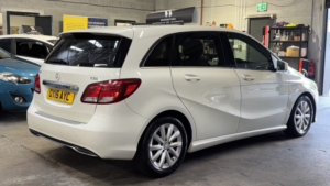 2015 Mercedes-Benz B Class 1.5 B180 Cdi Eco Se Diesel White 5dr Leather+low Tax in White — image 6