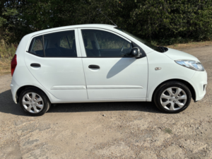 2013 Hyundai I10 1.2 Classic in White — image 2