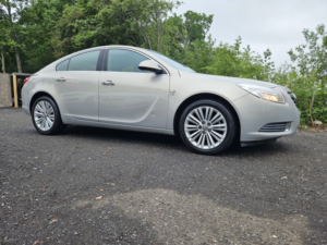 2011 Vauxhall Insignia 2.0 Cdti Se Nav in Silver — image 4