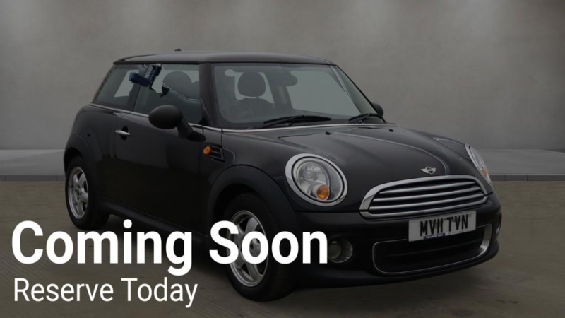 2011 MINI Hatch 1.6 One Hatch in Black — image 1