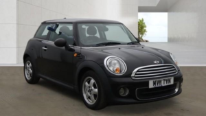 2011 MINI Hatch 1.6 One Hatch in Black — image 2