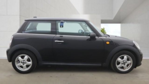 2011 MINI Hatch 1.6 One Hatch in Black — image 6