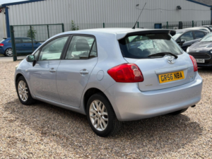 2007 Toyota Auris 1.6 T3 Multimode 5dr in Blue — image 5