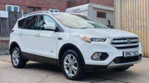 2017 Ford Kuga 1.5t Ecoboost Titanium Auto AWD Euro 6 (s/s) 5dr in White — image 4