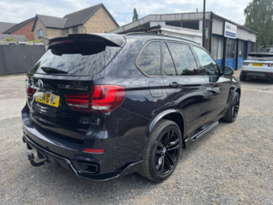 2014 BMW X5 3.0 M50d SUV 5dr Diesel Auto Xdrive Euro 6 (s/s) (381 Ps) in Black — image 5