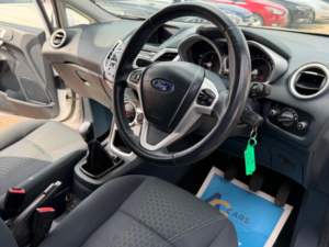 2012 Ford Fiesta 1.4 Titanium 5dr in White — image 3