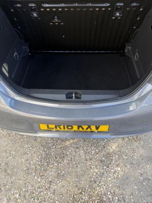 2016 Vauxhall Corsa 1.4 I Ecoflex Sri Vx Line in Grey — image 5