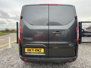 2021 Ford Transit Custom 2.0 Transit Custom Limited Dciv 320 L2 2.0l Ecoblue 130ps Fwd 6 Speed Automatic in Grey — image 6