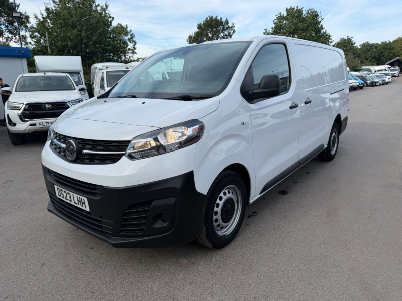 2023 Vauxhall Vivaro 1.5 Turbo D 2900 Prime Panel Van 6dr Diesel Manual L2 H1 Euro 6 (s/s) (100 Ps) in White — image 1