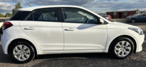2017 Hyundai I20 1.2 I20 S 1.2 75ps in White — image 6
