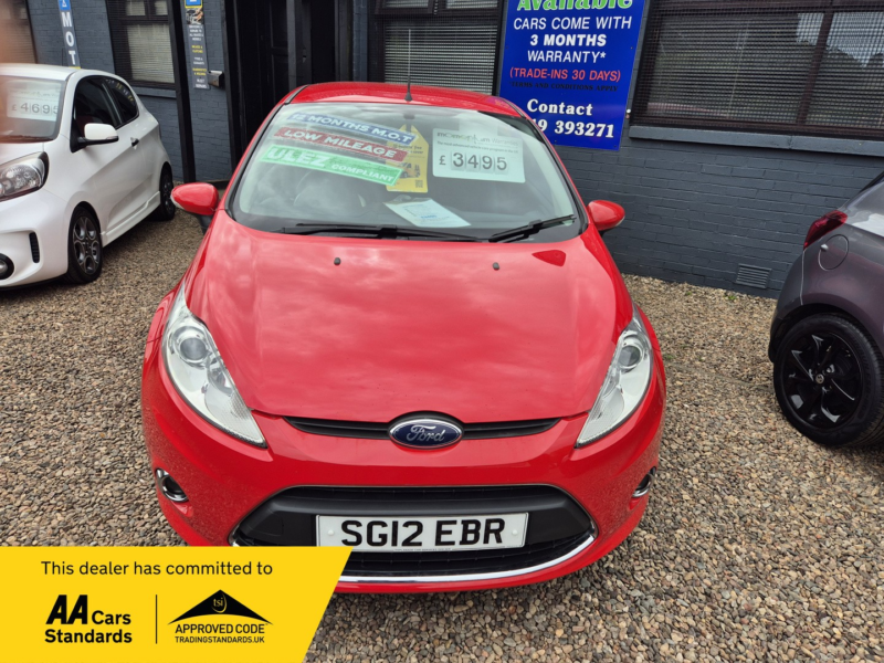 2012 Ford Fiesta 1.3 Zetec in Red — image 1