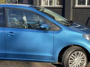 2018 Volkswagen Up! 1.0 Move Up! in Blue — image 6