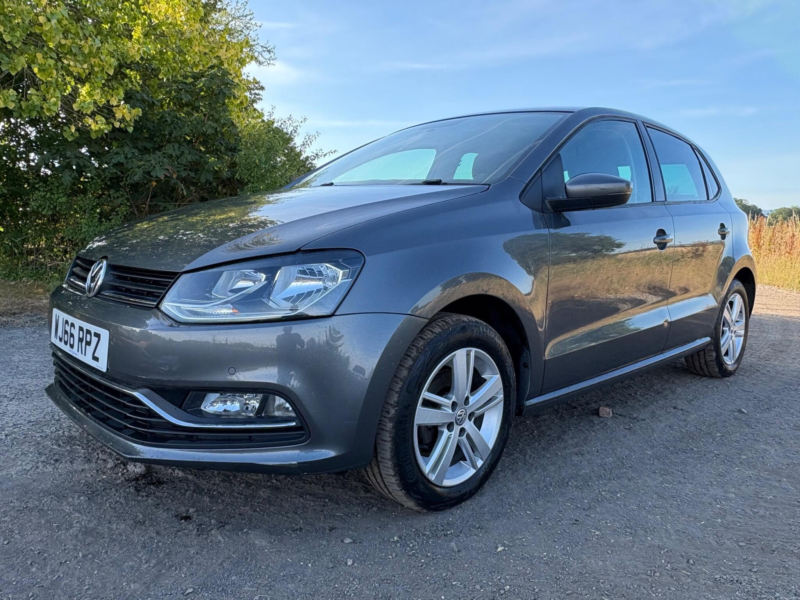 2016 Volkswagen Polo 1.2 Tsi Bluemotion Tech Match Euro 6 (s/s) 5dr in Grey — image 1