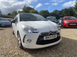 2013 Citroen Ds3 1.6 Vti Dstyle in White — image 2