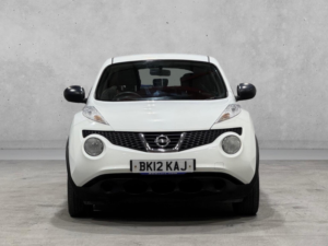 2012 Nissan Juke 1.6 Visia Euro 5 5dr in White — image 5