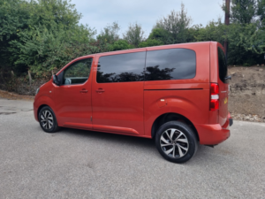 2021 Citroen Spacetourer in Orange — image 6