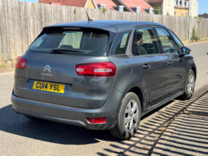 2014 Citroen C4 Picasso 1.6 E-Hdi Airdream Vtr+ Etg6 Euro 5 (s/s) 5dr in Grey — image 3