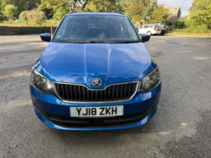 2018 Skoda Fabia Se Tsi in Blue — image 3