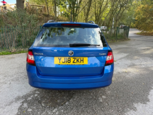 2018 Skoda Fabia Se Tsi in Blue — image 5