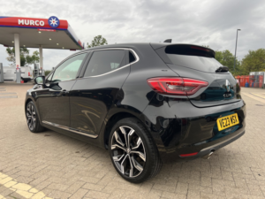 2023 Renault Clio 1.0 Tce Techno in Black — image 5