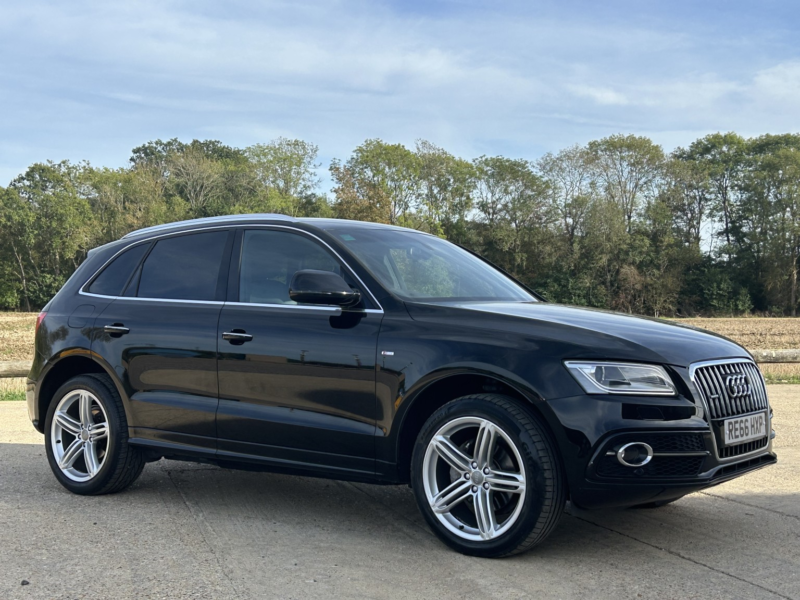 2016 Audi Q5 2.0 Tdi S Line Plus in Black — image 1