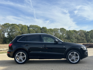2016 Audi Q5 2.0 Tdi S Line Plus in Black — image 3