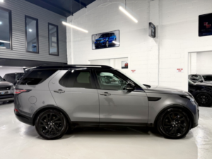 2018 Land Rover Discovery 3.0 Td V6 Hse Auto in Grey — image 5