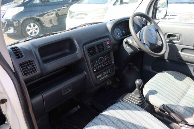 2006 Honda Acty Truck 4WD in White — image 1