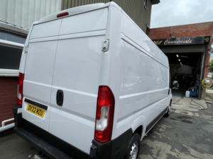 2022 Vauxhall Movano 2.2 New Movano Dynamic 2.2d 140 M6 L3h2 3500 Panel Van in White — image 4