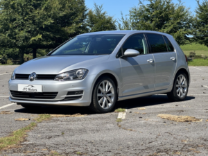 2014 Volkswagen Golf 1.4 Tsi 150 Gt 5dr Auto, Petrol, Silver + Great Value Auto in Silver — image 2