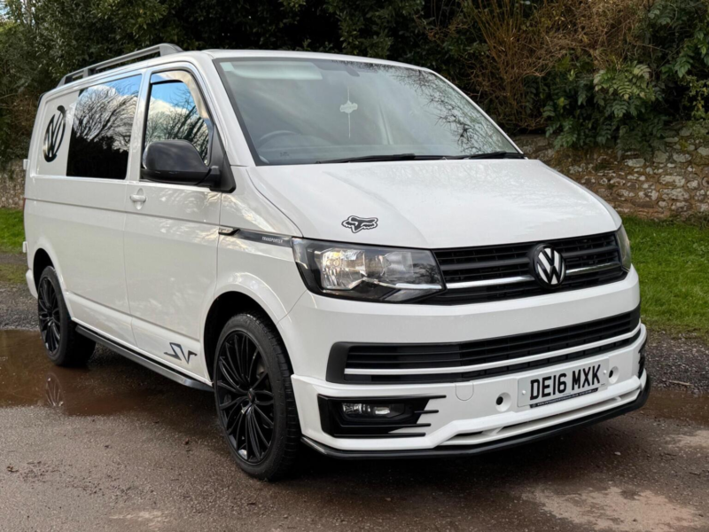 2016 Volkswagen Transporter 2.0 Tdi T28 Bluemotion Tech Highline Fwd Swb Euro 5 (s/s) 5dr in White — image 1