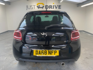 2018 Ds Automobiles Ds 3 1.2 Puretech Gpf Connected Chic Hatchback 3dr Petrol Eat6 Euro 6 (s/s) (110 Ps) in Black — image 4