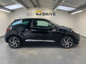 2018 Ds Automobiles Ds 3 1.2 Puretech Gpf Connected Chic Hatchback 3dr Petrol Eat6 Euro 6 (s/s) (110 Ps) in Black — image 6