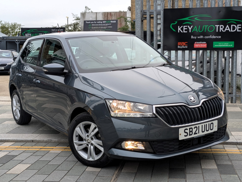 2021 Skoda Fabia 1.0 Tsi Se in Grey — image 1